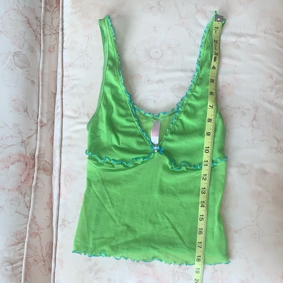 Victoria’s Secret Mesh Green Cami - Picture 3 of 5
